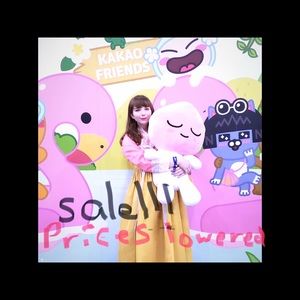 HOLIDAY SALE! ☃️❄️☃️❄️20% off bundles of 2 or more